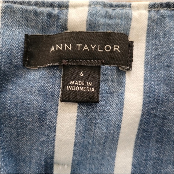 Ann Taylor High-Rise Wide Leg Denim Ankle Pants Stripe Blue White Waist Tie Sz 6 - Picture 2 of 16